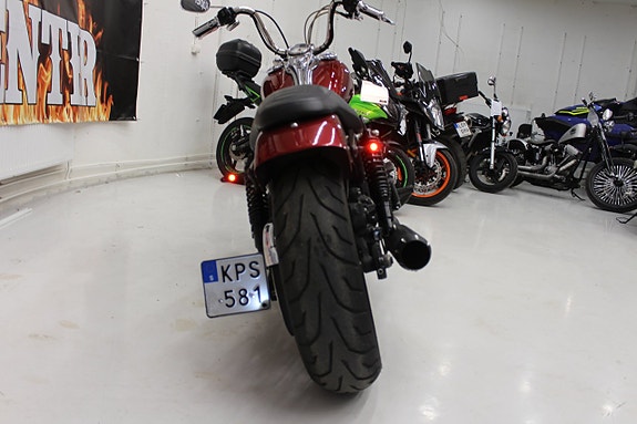 Harley-Davidson Wide Glide FXDWG 3 of 10