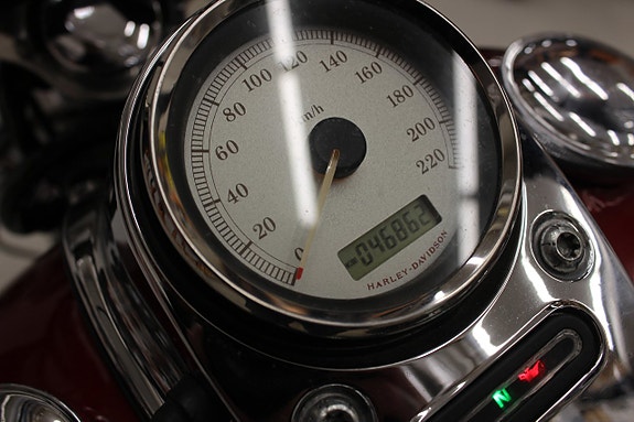 Harley-Davidson Wide Glide FXDWG 8 of 10