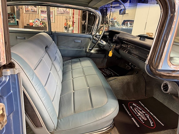 Cadillac Series Sixty Special 17 of 22