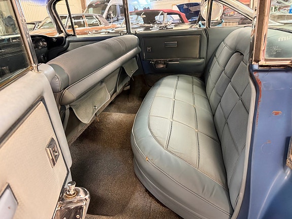 Cadillac Series Sixty Special 16 of 22