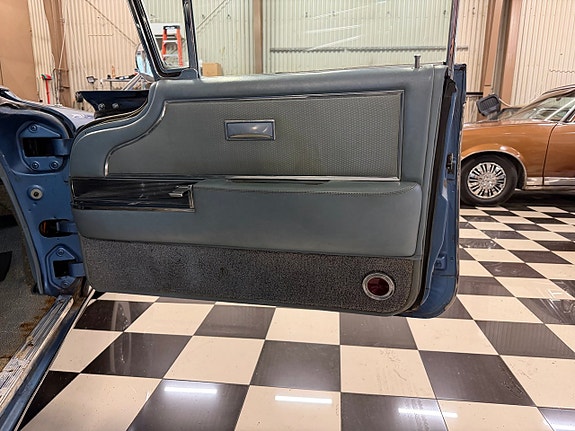 Cadillac Series Sixty Special 18 of 22