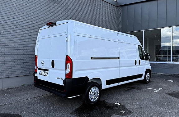 Opel Movano 2 of 13
