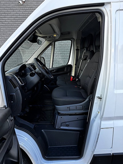 Opel Movano 11 of 13