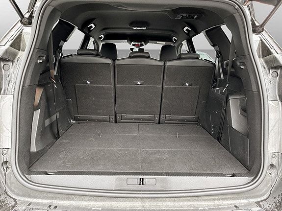 Peugeot 5008 16 of 16