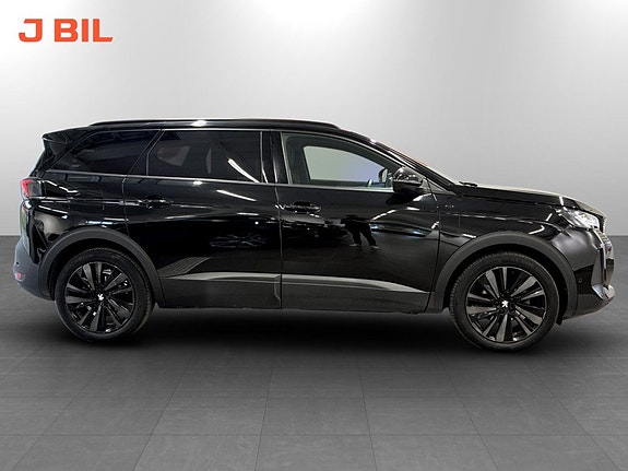 Peugeot 5008 14 of 16