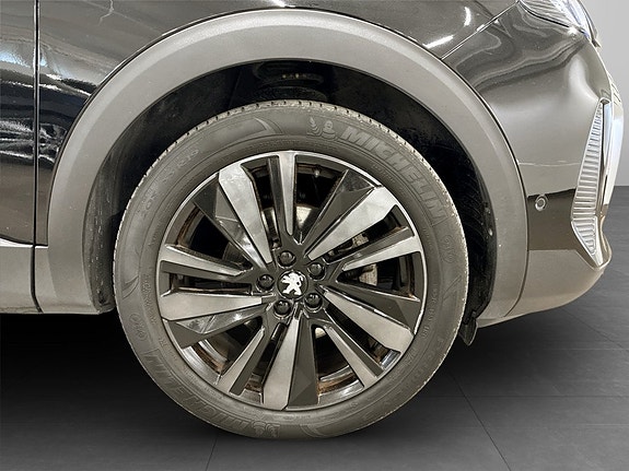 Peugeot 5008 15 of 16
