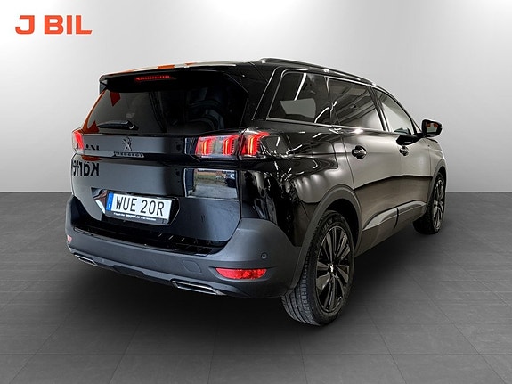 Peugeot 5008 4 of 5