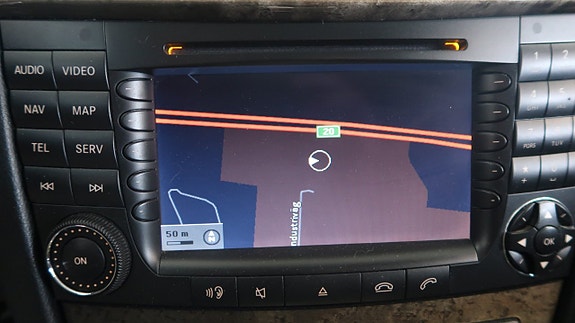 Mercedes-Benz E63 15 of 20
