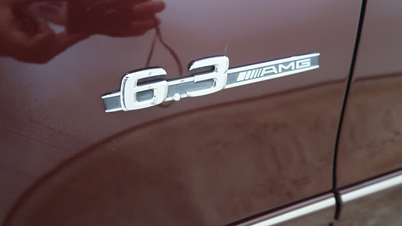 Mercedes-Benz E300 e 5 of 5