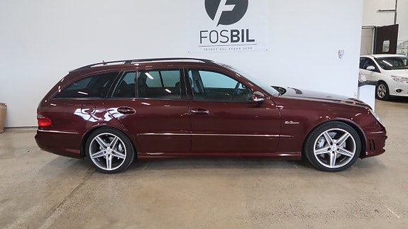 Mercedes-Benz E300 e 3 of 5