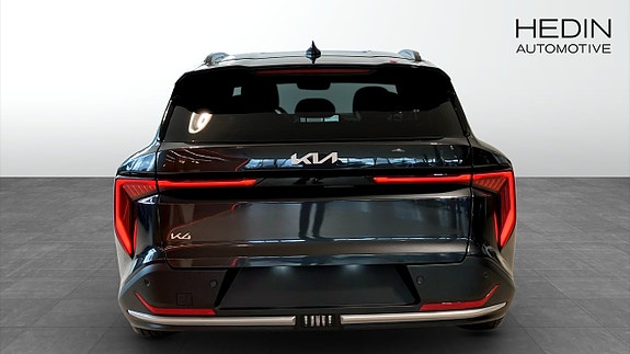 Kia K4 7 of 12