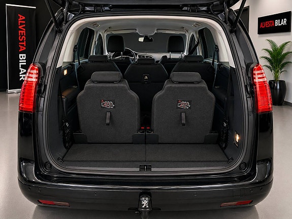 Peugeot 5008 5 of 5