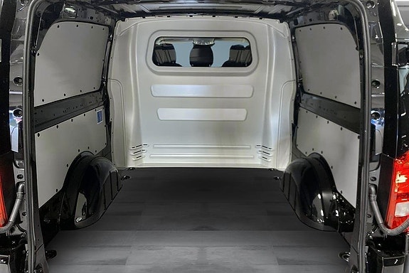 Mercedes-Benz Vito 119 14 of 14
