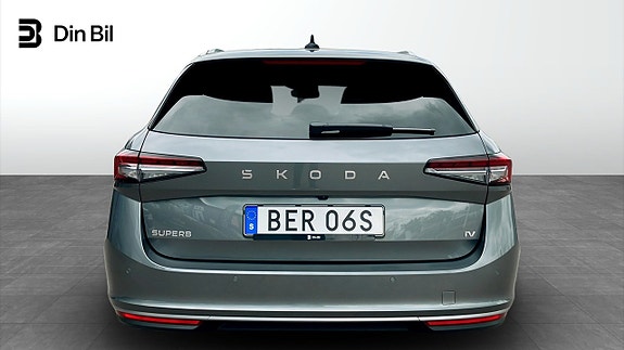 Skoda Superb 5 of 5