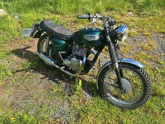 Triumph T100 S