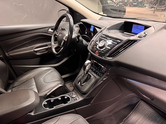 Ford Kuga 10 of 10