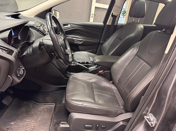 Ford Kuga 9 of 10