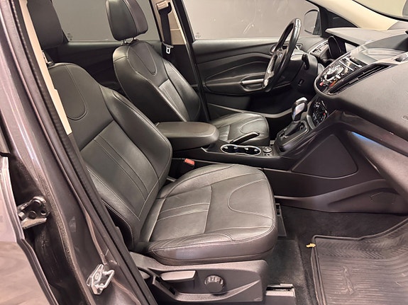 Ford Kuga 6 of 10