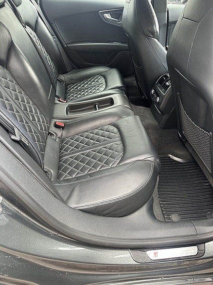 Audi S7 6 of 9
