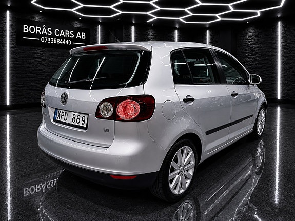 Volkswagen Golf-Serie 5 of 14