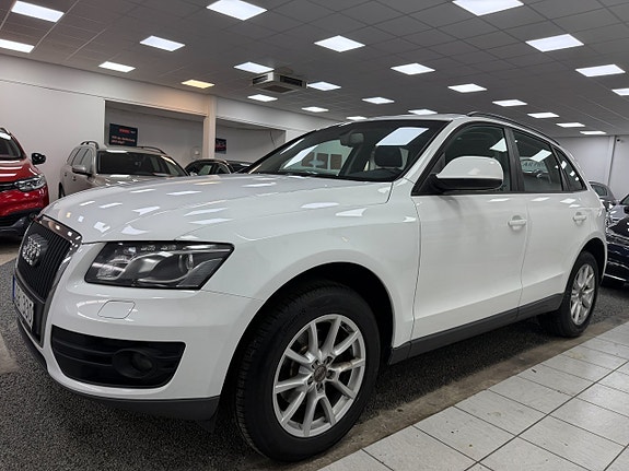 Audi Q5 2 of 5