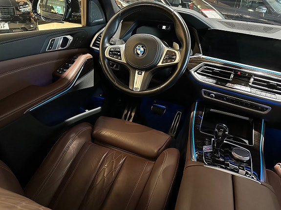 BMW X5 4 of 5