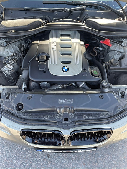 BMW 525d 5 of 5