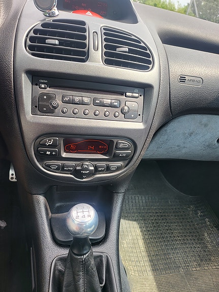 Peugeot 206 6 of 6