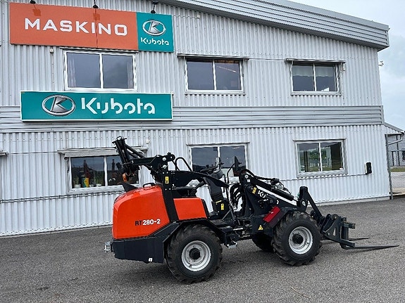 Kubota RT 280-2 2 of 7