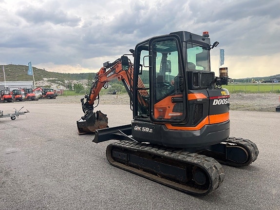 Doosan DX 50 Z-7 4 of 8