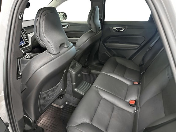 Volvo XC60 9 of 11