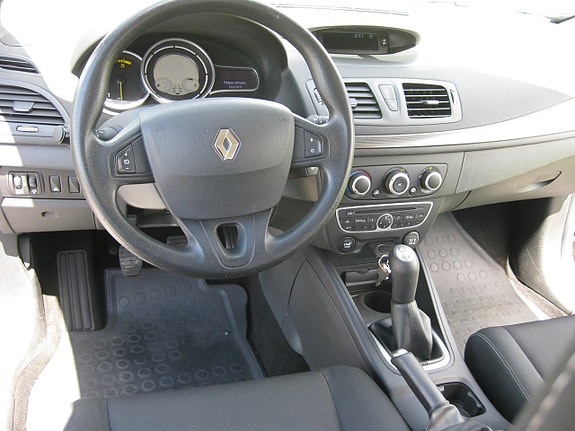 Renault Megane III 13 of 14