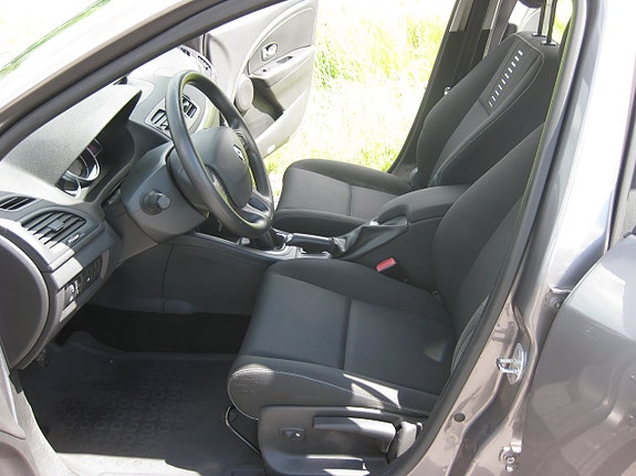 Renault Megane III 9 of 14