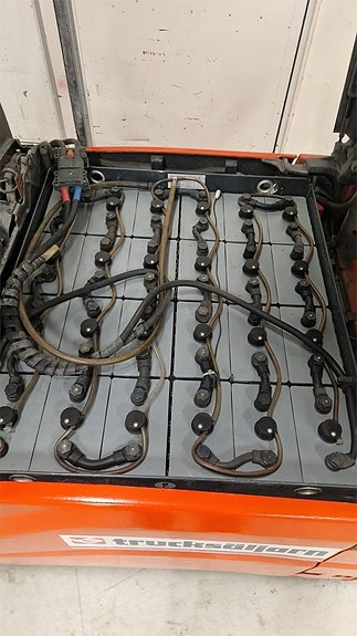 Linde E18L -01 4 of 7