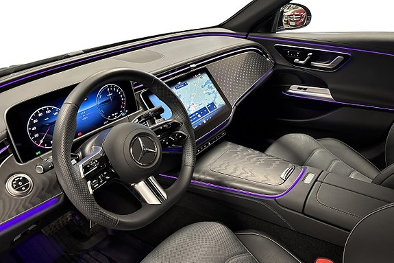 Mercedes-Benz E300 9 of 20