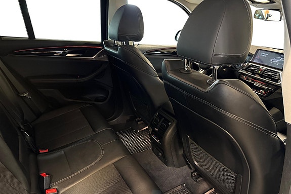BMW X3 21 of 27