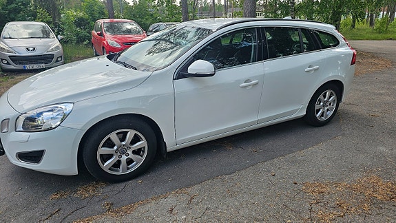 Volvo V60 6 of 9