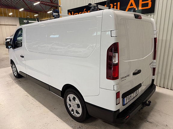 Renault Trafic 3 of 18