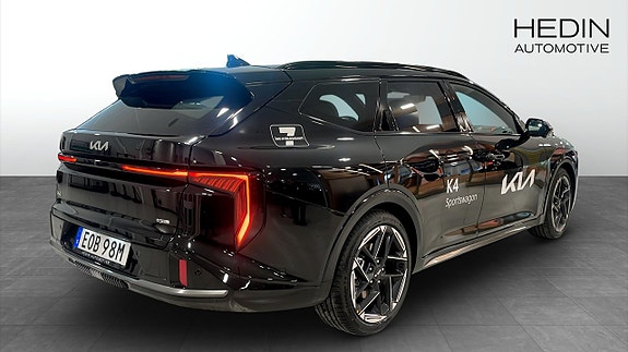 Kia K4 2 of 5