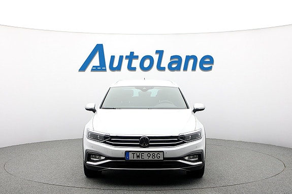 Volkswagen Passat Alltrack 4 of 5