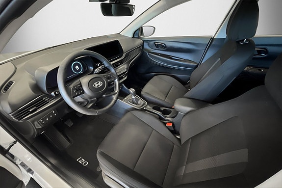 Hyundai i20 4 of 5