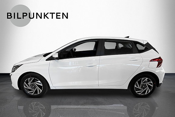 Hyundai i20 2 of 5