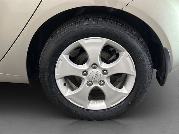 Kia Venga 25 of 27
