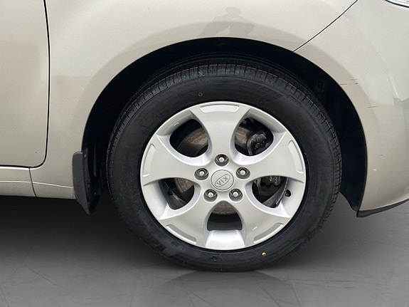 Kia Venga 27 of 27