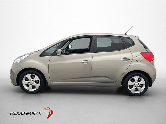 Kia Venga 2 of 27