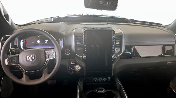 Dodge RAM 1500 4 of 5