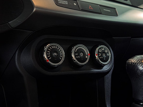 Mitsubishi Lancer 22 of 22
