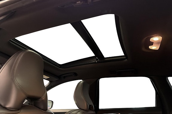 Volvo XC60 19 of 25