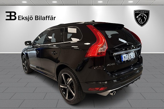 Volvo XC60 8 of 25