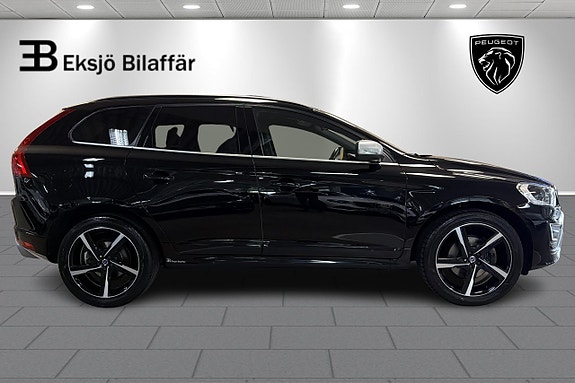 Volvo XC60 4 of 5